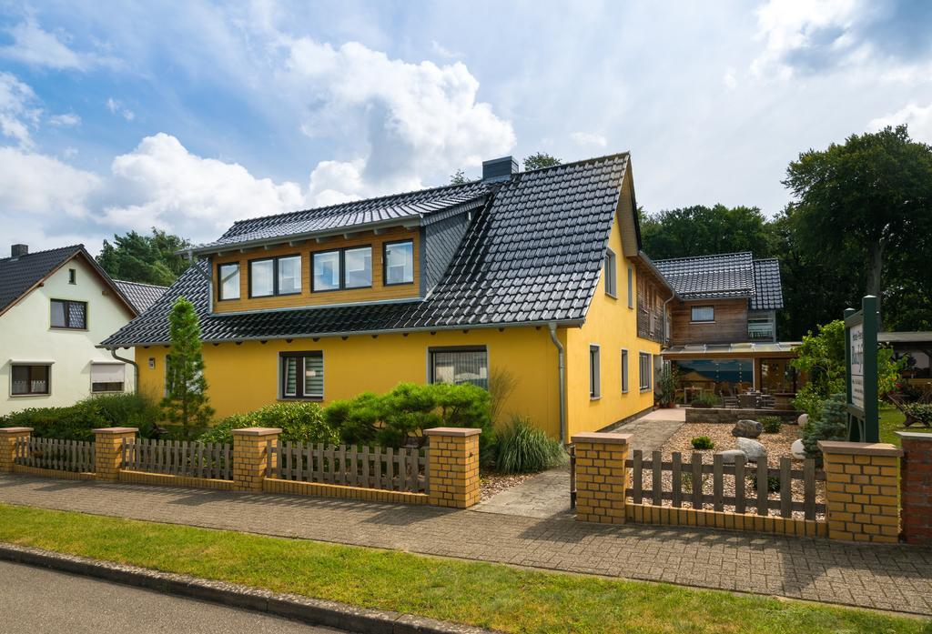 Pension Buchfink ユッケリッツ エクステリア 写真